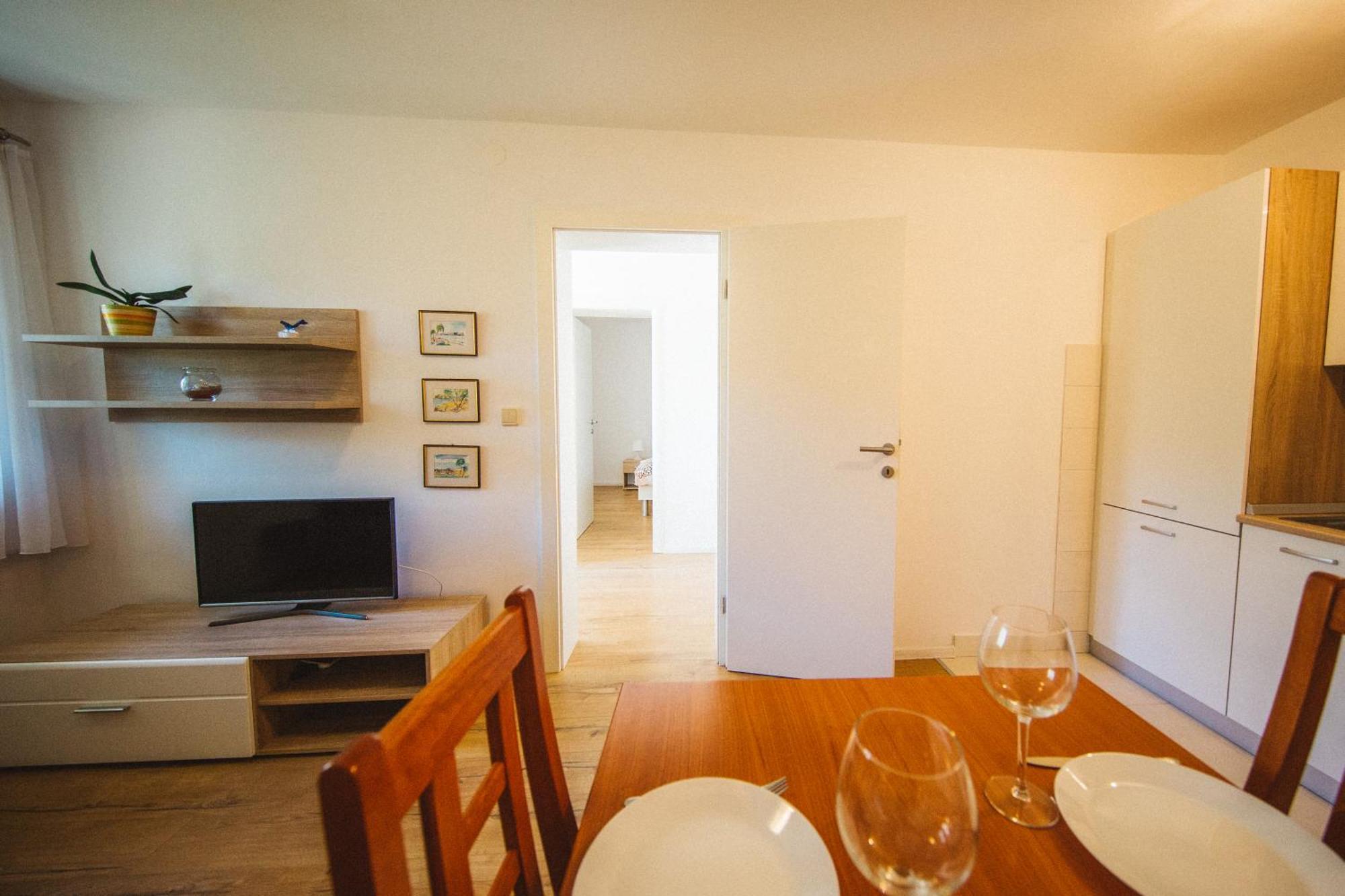 Cicibela Apartman *